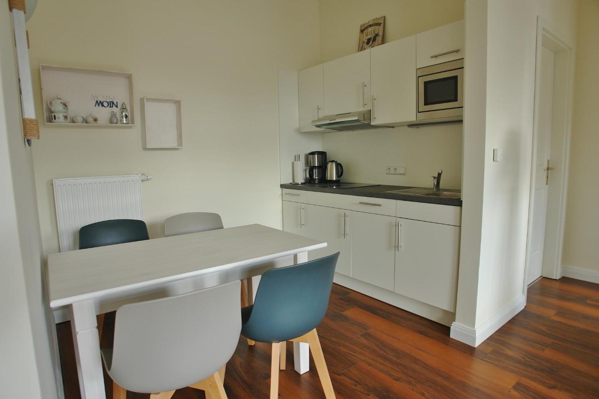 Friesischer Hof, Ferienwohnungen Mit Indoor Spielplatz, Kostenfreien Parkplatz Und W-Lan Hage Εξωτερικό φωτογραφία